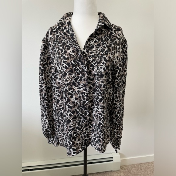Antonella Tops - Vintage Antonella Black Tan & Grey Metallic Patterned Button Down - Size 13/14
